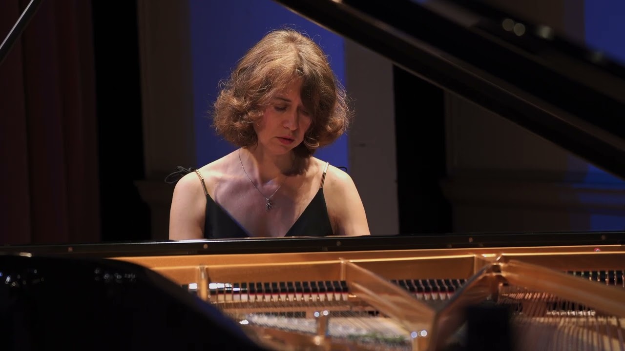 Anna Zassimova performs Gabriel Fauré's Nocturne No. 4 Op. 36