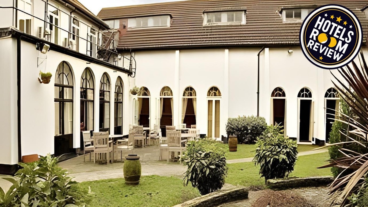 Crowne Plaza Gerrards Cross By IHG | London, United Kingdom | Hotel Review 🌟