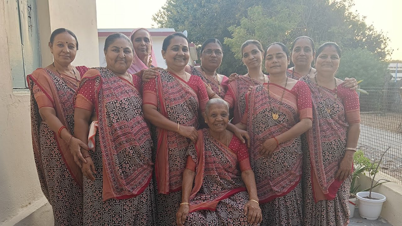 🌼 ભજન 🌼કૃષ્ણ તારા નામનો રે ચૂડલો  પેરિયો જીવનમાં...