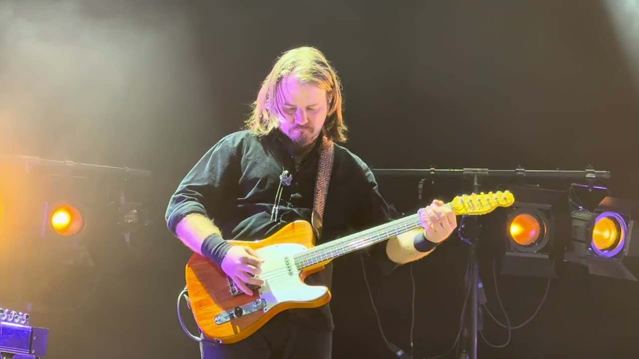 Sturgill Simpson “It Ain’t All Flowers” 11/12/24 Philadelphia,PA