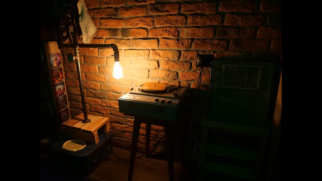 Retro wieczór z gramofonem Bambino 4 (1972) - Pocztówka dźwiękowa Trubadurzy  4K