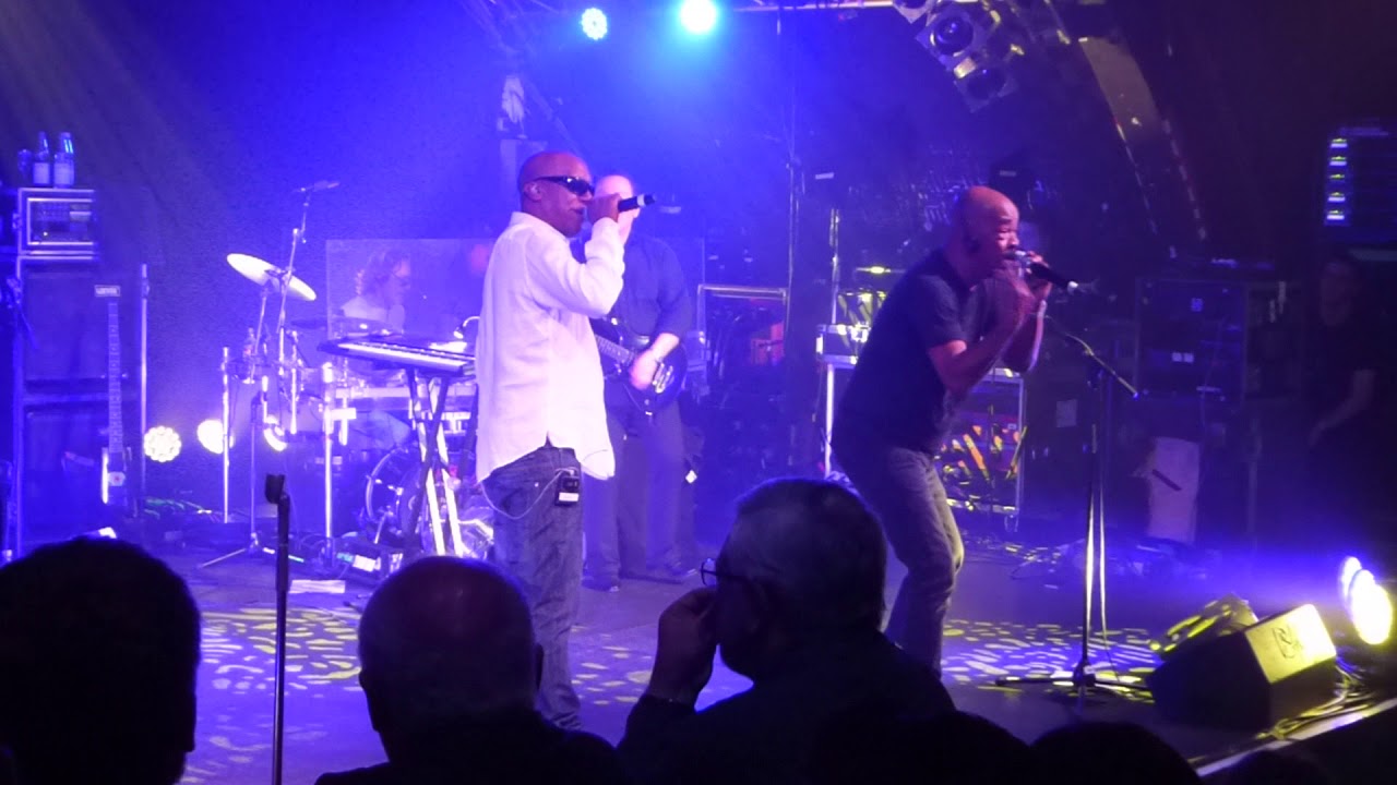 UB40 feat Gilly G.- Bulldozer - Markthalle, Hamburg, 15.10.2019