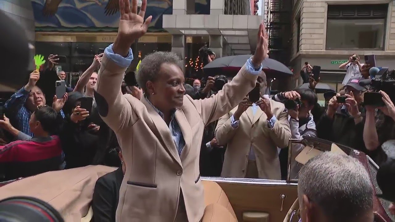 Lori Lightfoot leaves office for the last time as Chicago Mayor