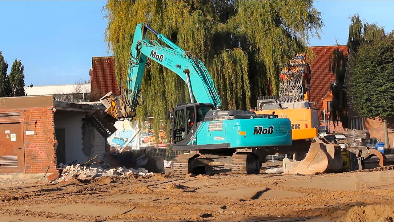 Abri&szlig; des Ems-Centers in Papenburg (Teil 22) / Kobelco SK350 NLC