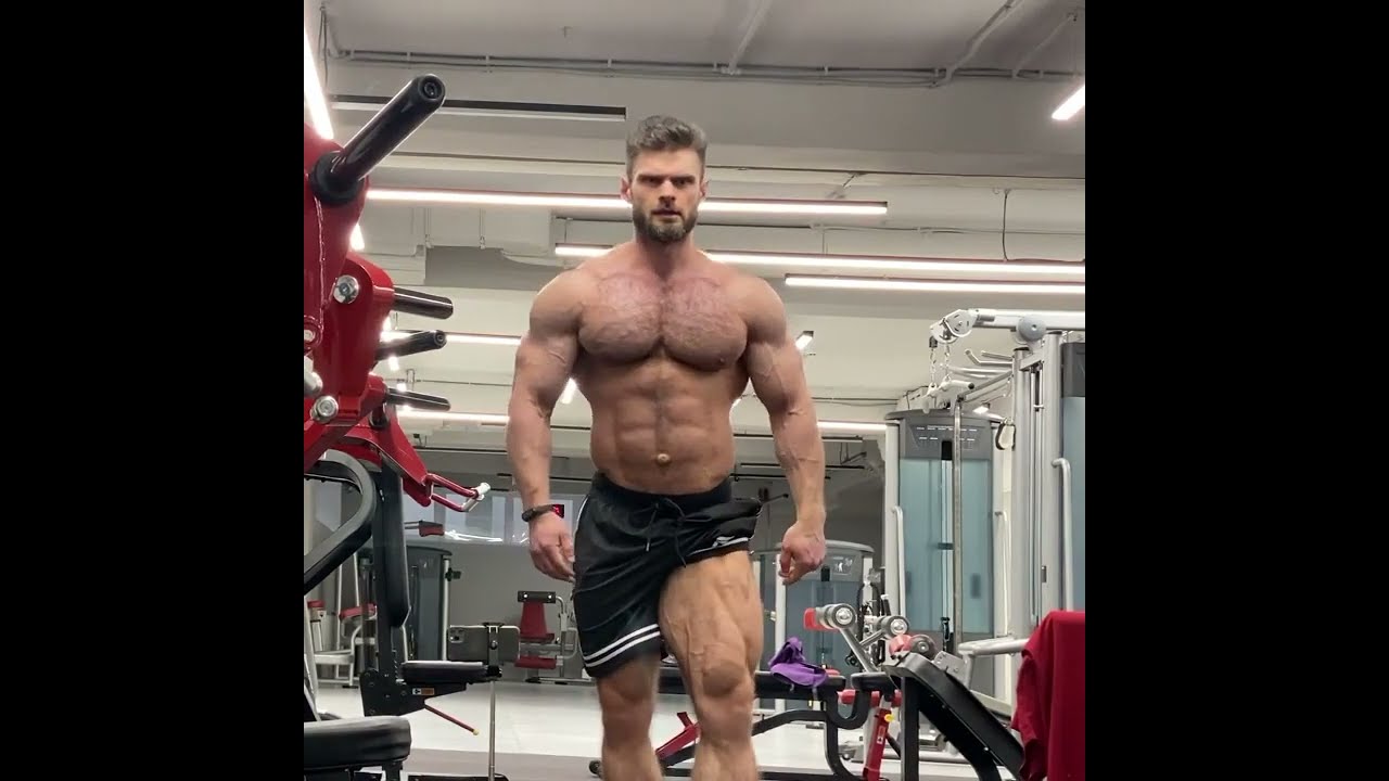 Bodybuilder posing
