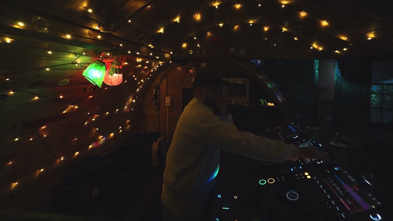 Erald @ Jaeger Oslo (18.11.2025)