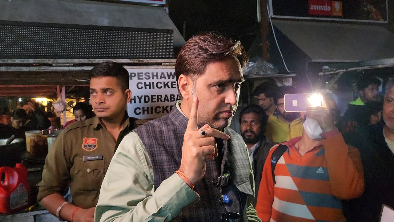 बाठ ने फिर दिखाए तेवर-56 Sec की मार्किट तो हर हाल सुधारूंगा जी। रेहड़ी माफिया के घर तोडूंगा याद रखना