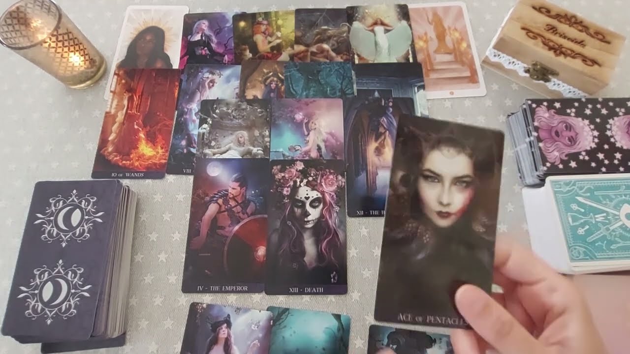🤔¿QUE SIENTE POR MI Y COMO ME PERCIBE?🤔 TAROT INTERACTIVO