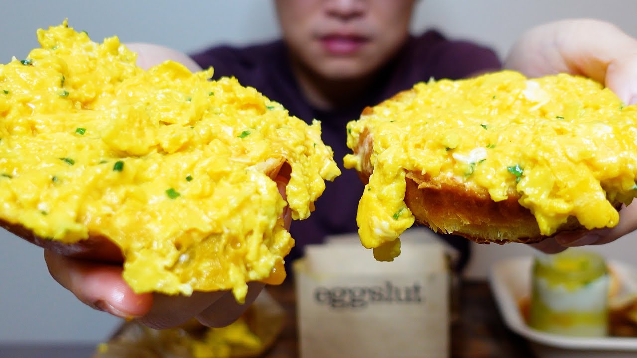 Eggslut Ultimate Breakfast Egg Sandwiches Mukbang | Runny YOLK, BACONS, Scrambled EGGS, BRIOCHE BUN