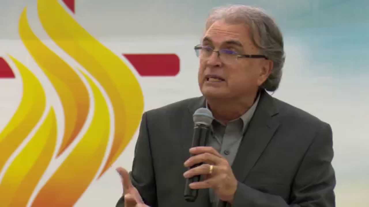 Pastor Estevam Fernandes - Quando Deus Interfere Em Nossas Crises
