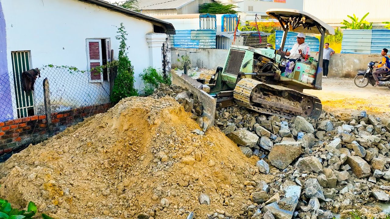 Update a New Project! Landfill delete flooded area by Dozer D20P pushing Stone with Truck 5Ton