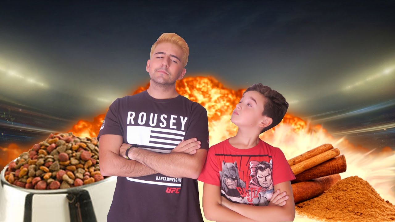EL RETO WTF CON COMIDA DE ... PERRO  !! CON MI PRIMO - ElChurches