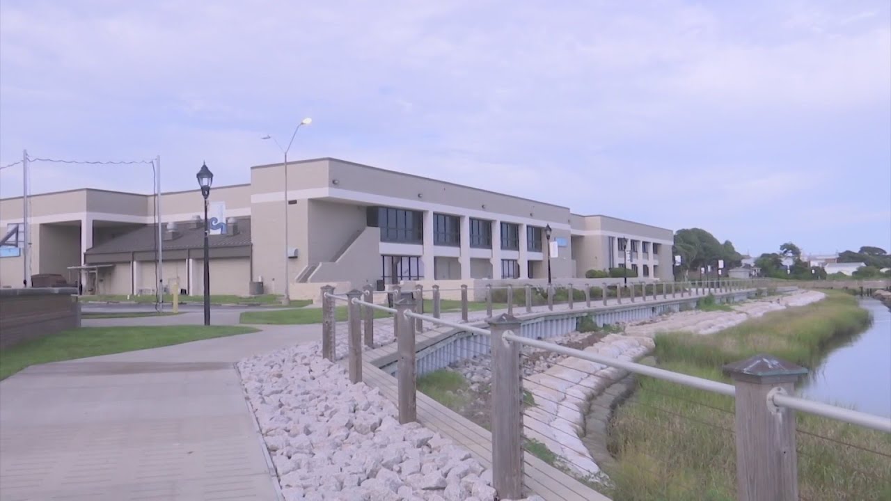 Carteret Community College welcomes students back for the new school year