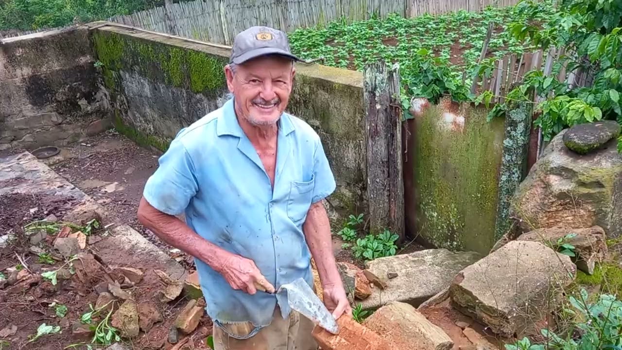 TIO SILVESTRE  QUER CRIAR PORCO ,REFORMA  DO CHIQUEIRO 