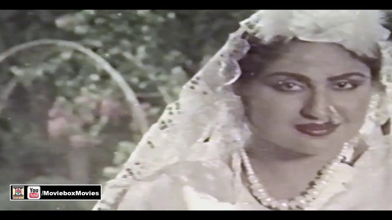 CHITTI MAIN KABOOTRI - NOOR JEHAN - ANJUMAN - PAKISTANI FILM MAZDOOR
