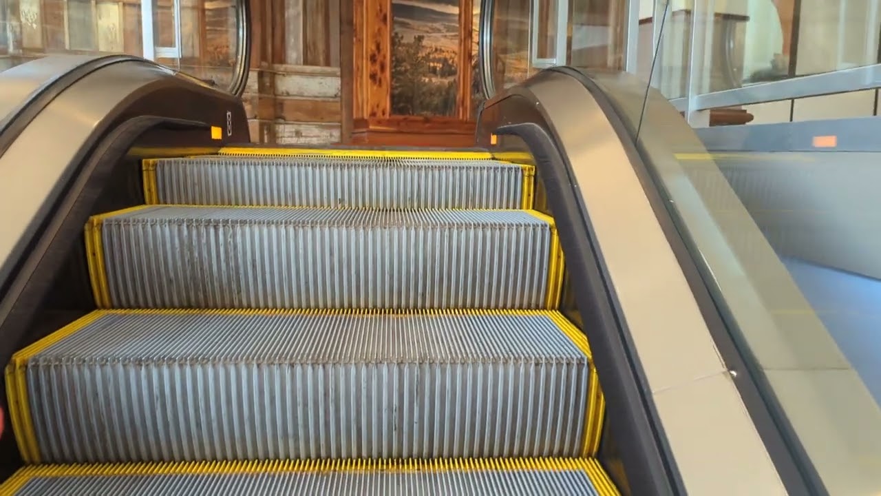 Schindler escalators at Harrisburg East mall Harrisburg PA bas pro end with @patricknedz