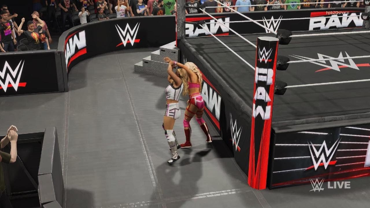 Raw- Maxxine vs Nattie
