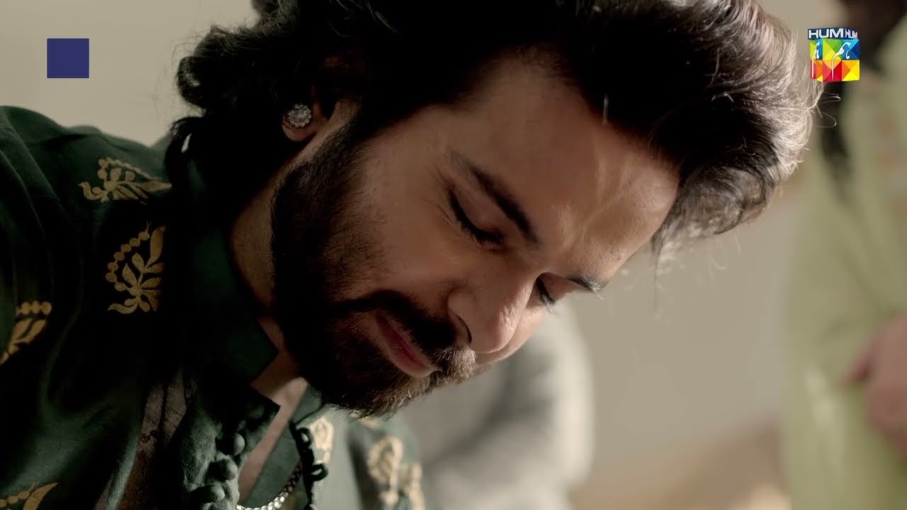 Gulnaar Ke Paon Mein Bighra Hua Peer....! - Badshah Begum - HUM TV