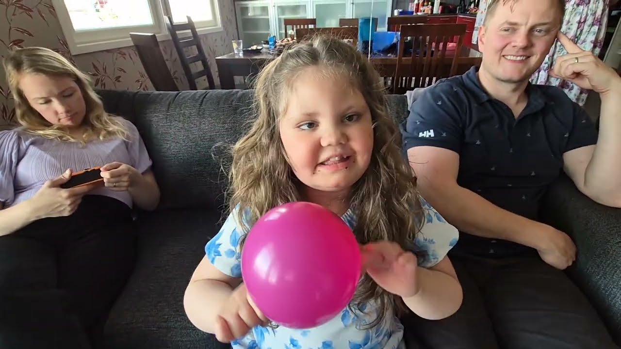 Vennivee täyttää 9 vuotta (13.7.)! 🎉 Sukusynttärit ja hulinaa 🥳🥰