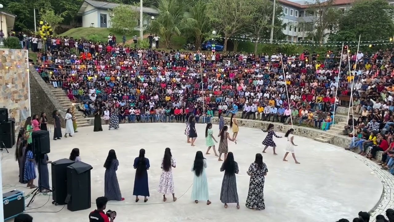 ලස්සන රුහුණ විශ්වවිද්‍යාලයේ ලස්සන වැඩක්