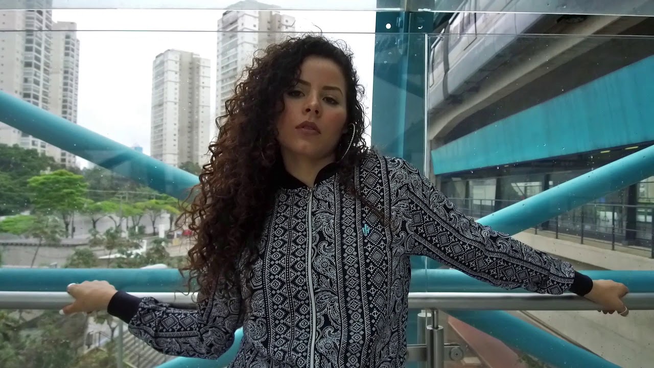 Leveza e Movimento | Campanha Us Street 2017 - Jaqueta Bomber &Eacute;tnica - Always Good