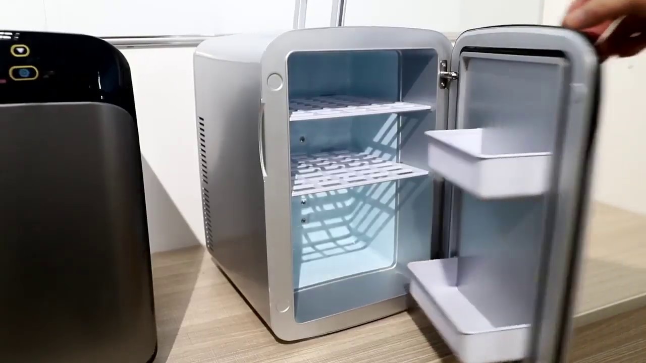 Mini Geladeira Port&aacute;til