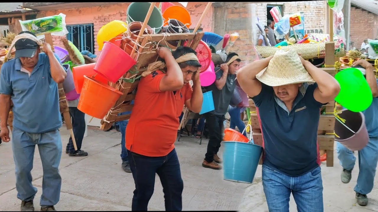 Así se bailan los trastes en una boda de Atliaca Guerrero