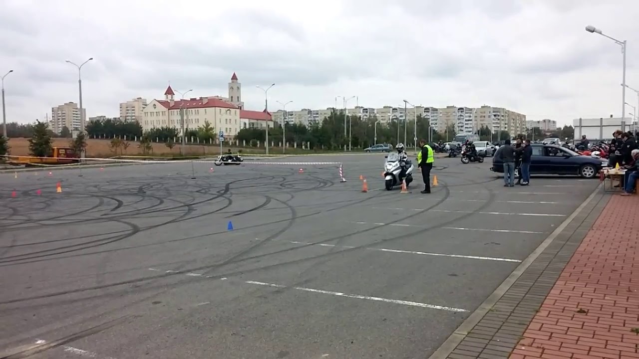 Honda FJS400 silver wing MotoGymkhana