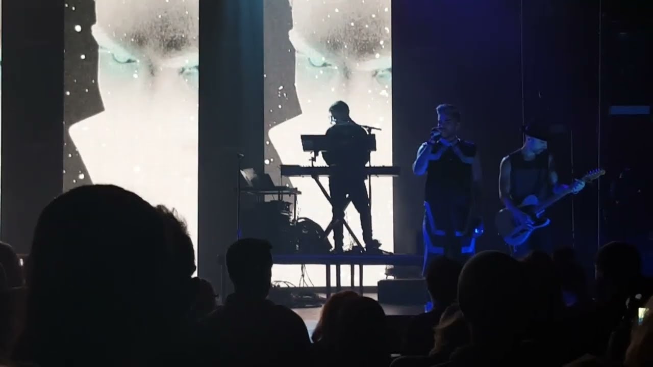 Adam Lambert - Ghost Town  - Chicago