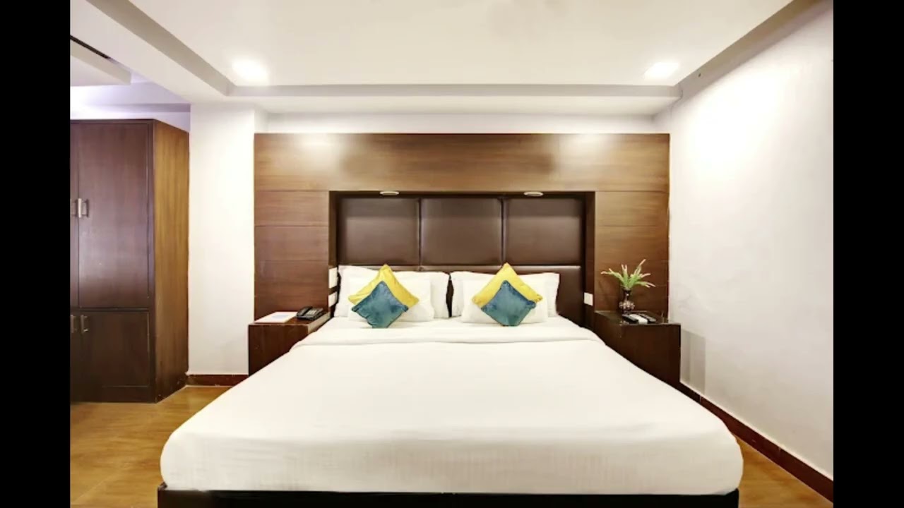 𝐁𝐁 𝐏𝐚𝐥𝐚𝐜𝐞 𝐈 𝐊𝐚𝐫𝐨𝐥𝐛𝐚𝐠𝐡 𝐈 𝐃𝐞𝐥𝐡𝐢 𝐈 𝐓𝐫𝐚𝐯𝐞𝐥 𝐖𝐢𝐭𝐡 𝐒𝐚𝐧𝐝𝐢𝐩