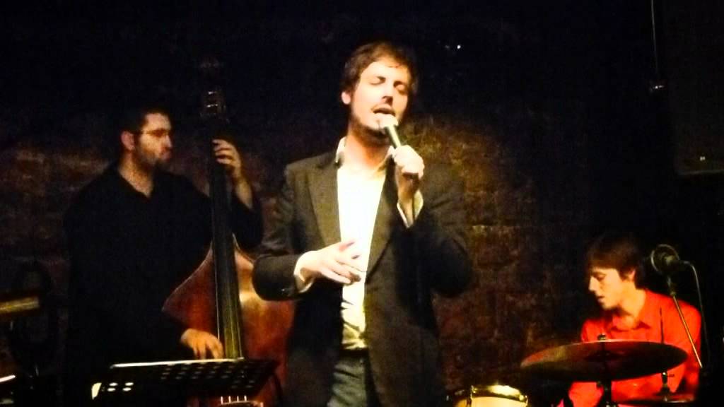 Daniel Caccia - Besame Mucho