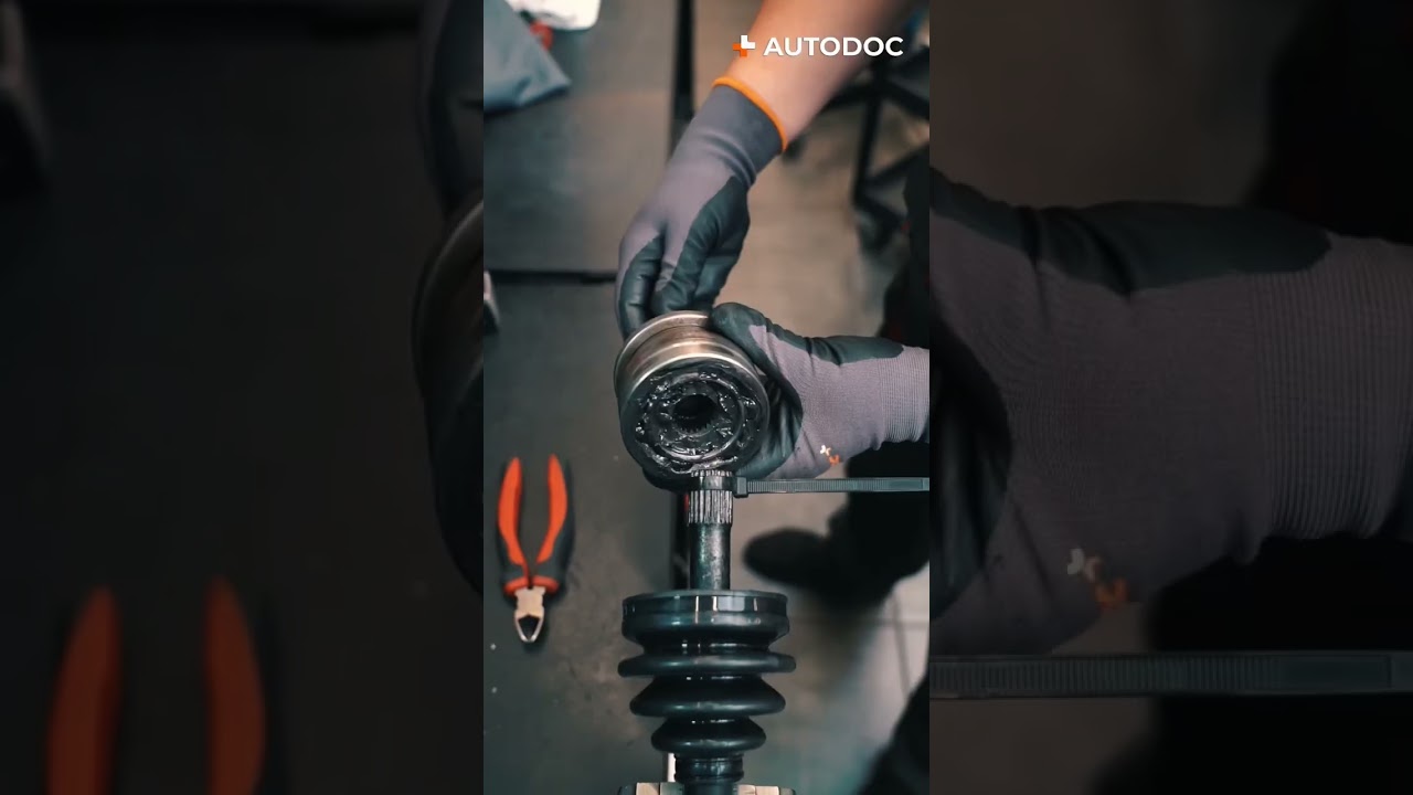 Truco pr&aacute;ctico para la junta homocin&eacute;tica | AUTODOC #shorts