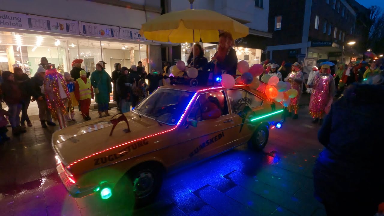Altweiberumzug in Beckum 2024