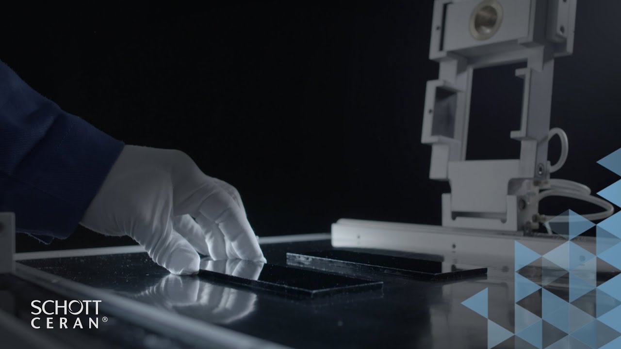 CERAN Miradur® scratch-resistance test in laboratory