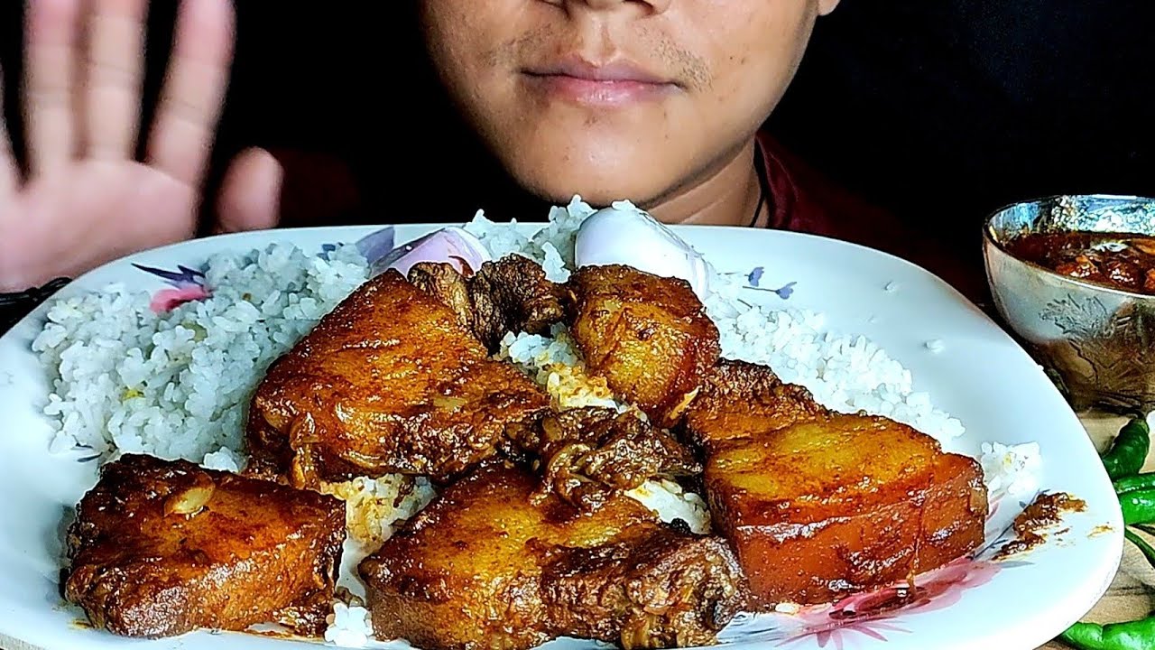 SPICY PORK CURRY WITH RICE MUKBANG EATING SHOW