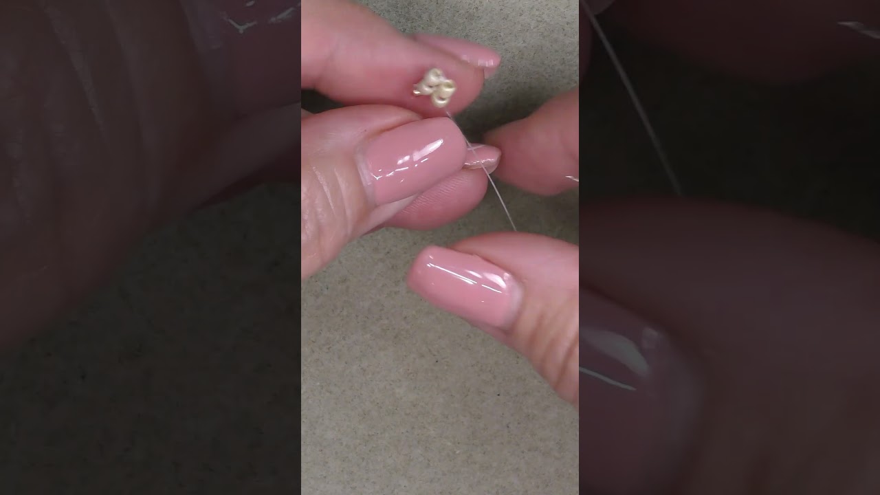 How to Square Stitch Tutorial #diy #jewelry #jewelrymaking #ginasgemcreations #ggcbeginningbeaders