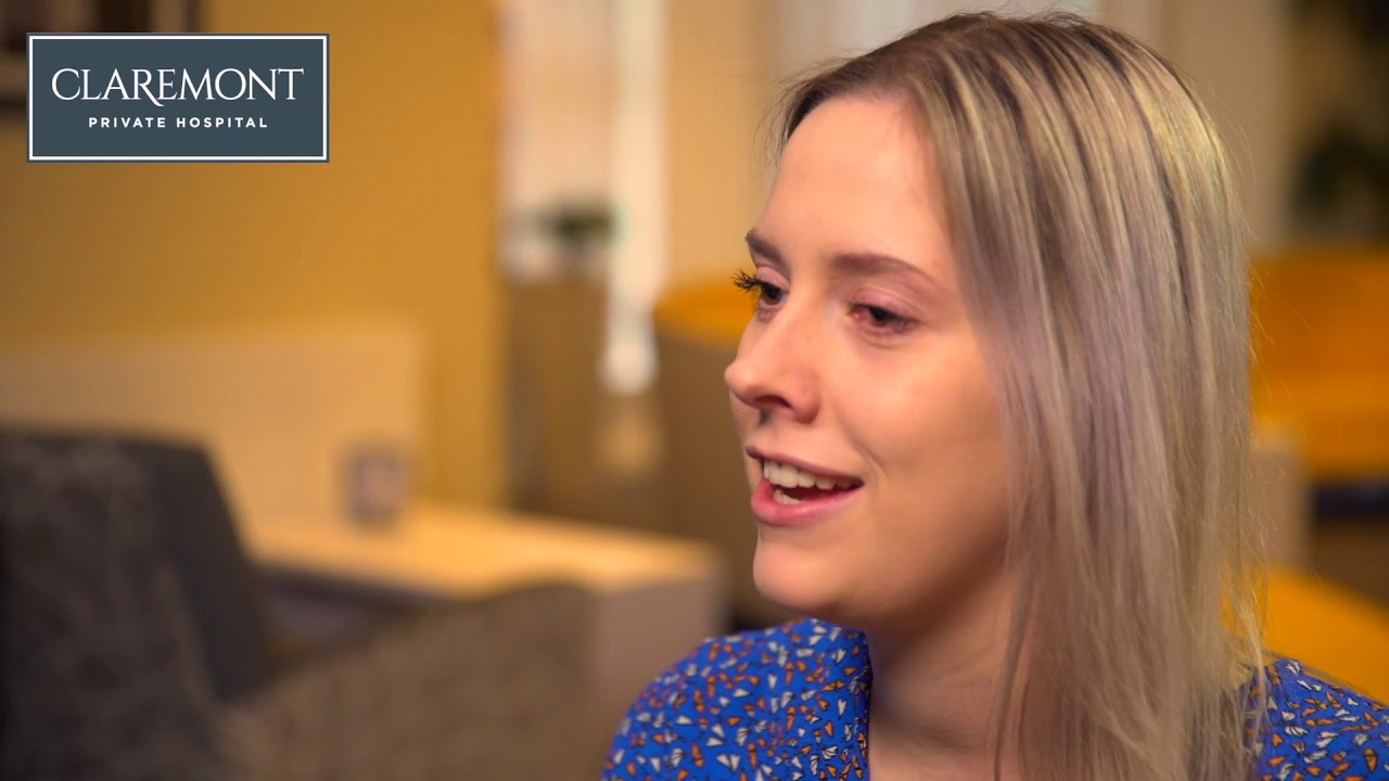 Mr Alan Gillespie, Consultant Gynaecologist talks to Sarah about her procedure