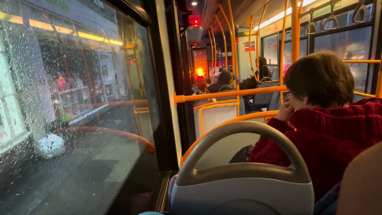 Fast driver:143 to Brent cross:From Archway station to Brent Cross Shopping Centre DE1137 LK10BZD