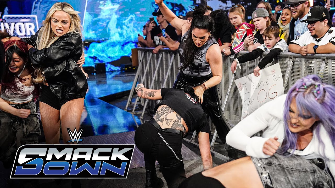 Женские команды WarGames ввязались в неконтролируемую драку: лучшие моменты SmackDown, 29 ноября ...