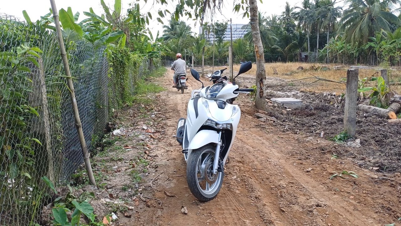 H235: ĐÃ BÁN - ĐẤT NỀN SAU LƯNG BVĐK TIỀN GIANG - ĐƯỜNG Ô TÔ
