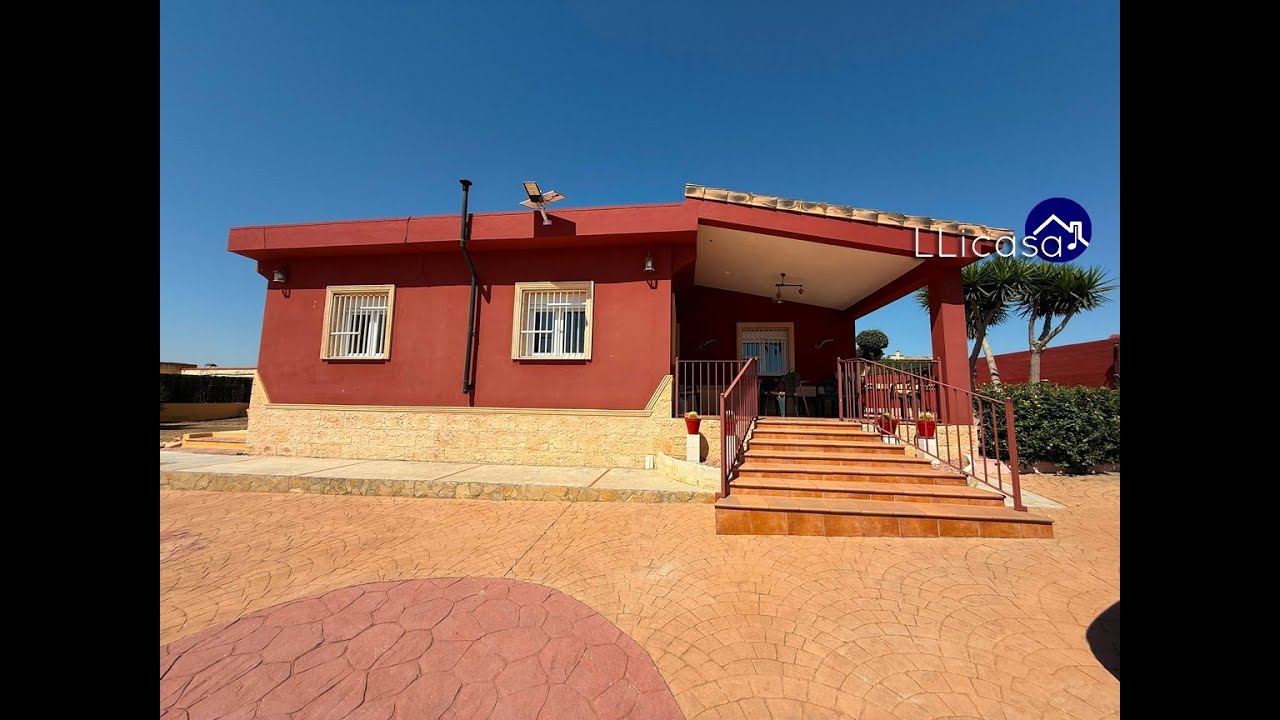 SE VENDE CHALET VILAMARXANT EN PARAJE NATURAL
