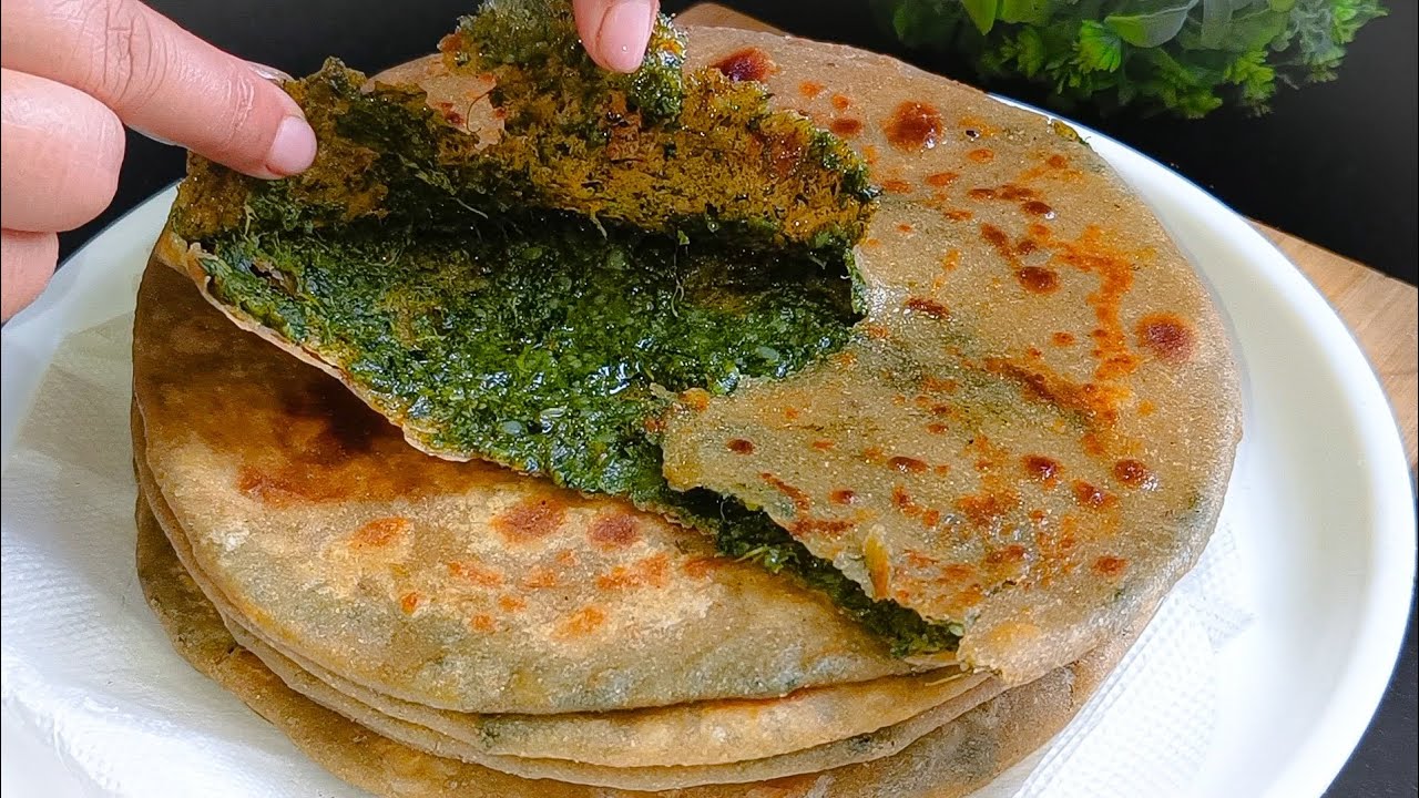 सर्दियों में बनाएं स्वादिष्ट हेल्दी बथुआ के भरवा परांठे | Bathua Paratha | Bathua Ka Paratha 