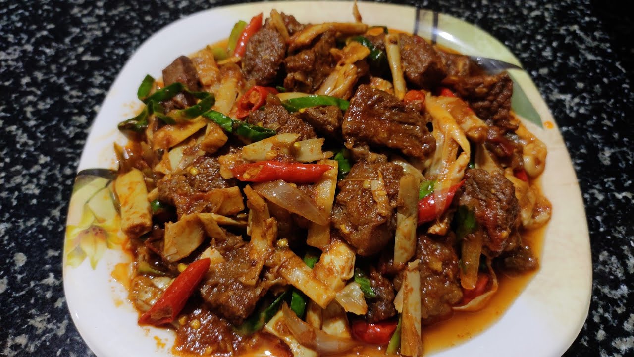 Bawngsa leh Mautuai(Tuaiterek) Kan pawlh, Beef and Bamboo shoot Recipe...