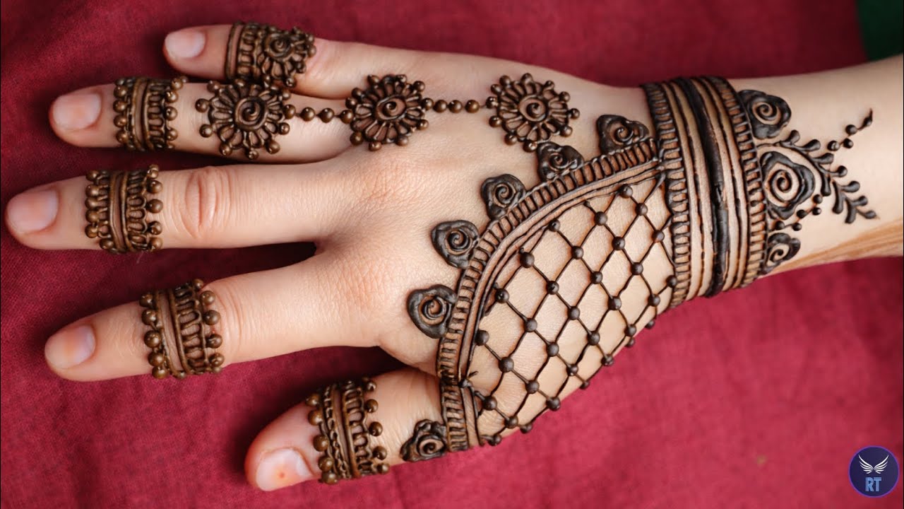 सबसे आसान और सुंदर बैक हैंड मेहंदी डिजाइन | Easy & Beautiful Back Hand Mehndi Design/ RT CREATIVITY 