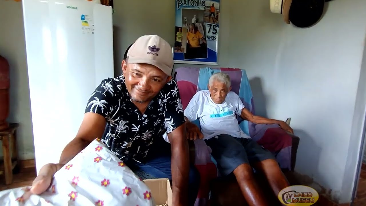 CHEGOU UMA MEGA CAIXA DE PRESENTES PRA DIVERSAS PESSOAS DE GILBERTO E LUCIANA SP