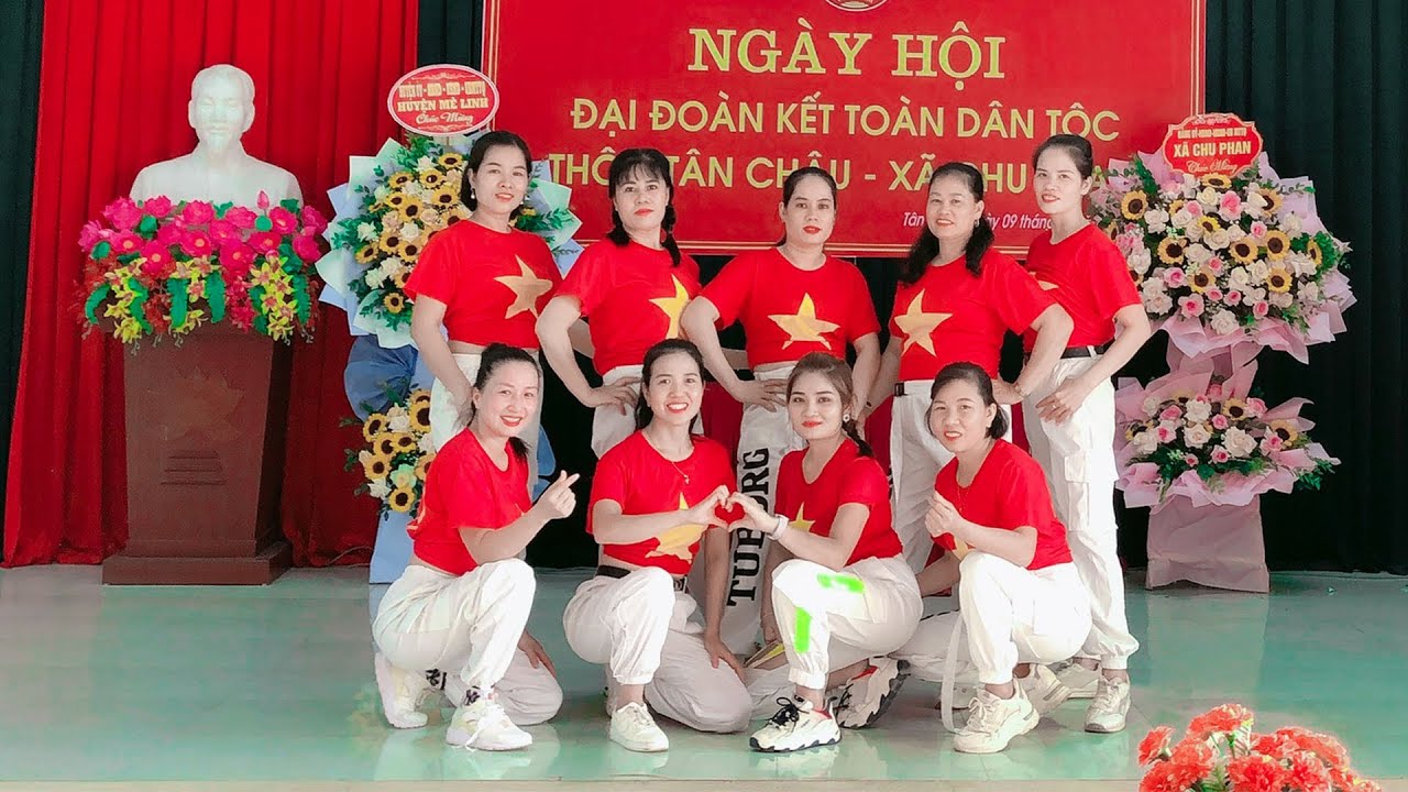 Nhảy ZUMBA Đẹp Nhất: TIẾNG CHÀY TRÊN SÓC BOMBO | Dân Vũ| Zumba LeO hay nhất