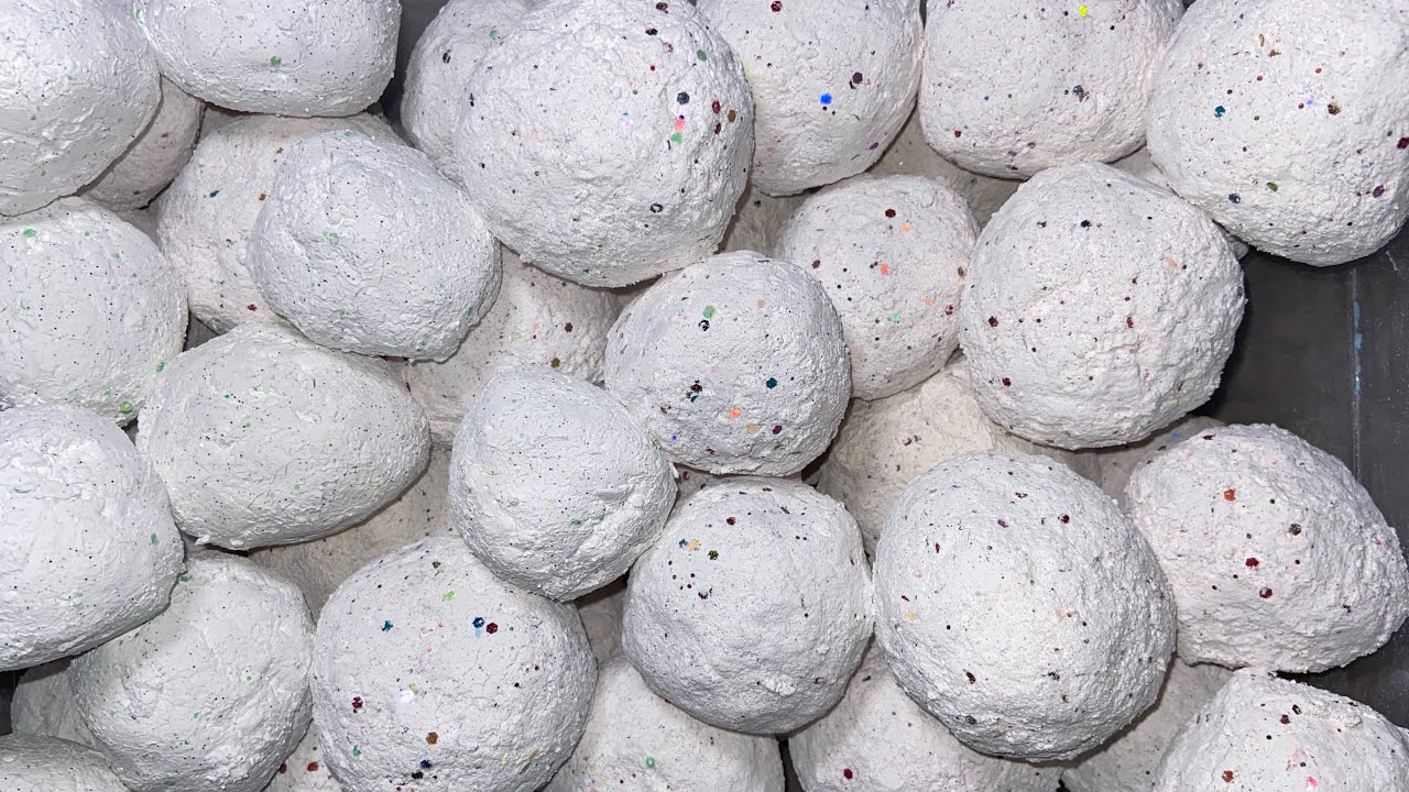 Mini mass glitter PJ balls crush