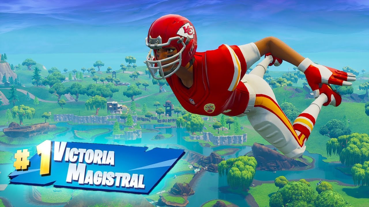 VICTORIA CON EL JUGADOR DE NFL EN FORTNITE