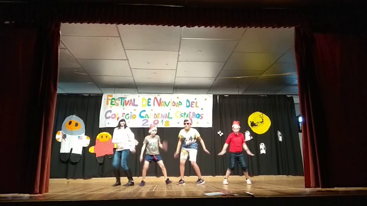 Comienzo Crazy Christmas CEIP Cardenal Cisneros Camuñas Festival de Navidad 2018