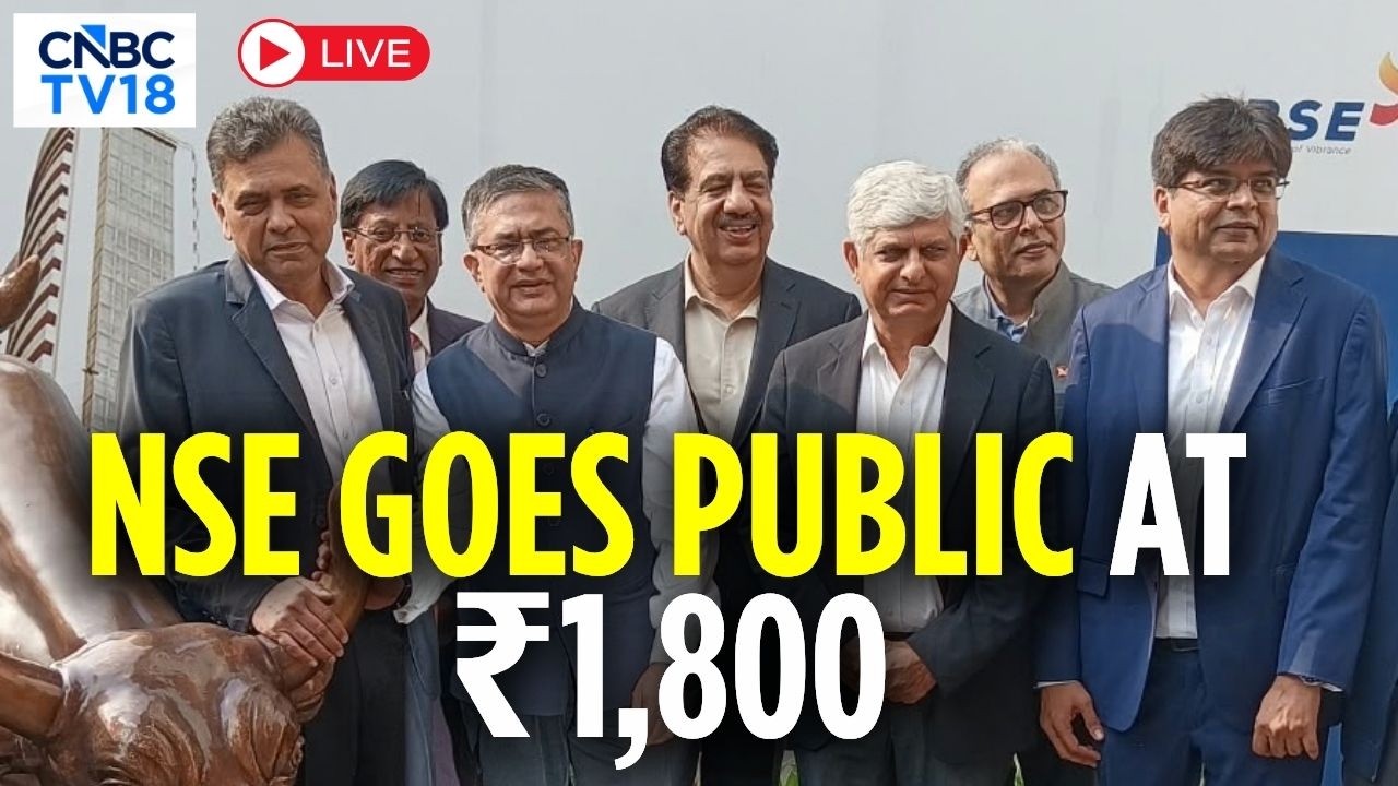 NSE Makes Stock Market Debut | Shares List At ₹1,800 On BSE | N18L | CNBC TV18